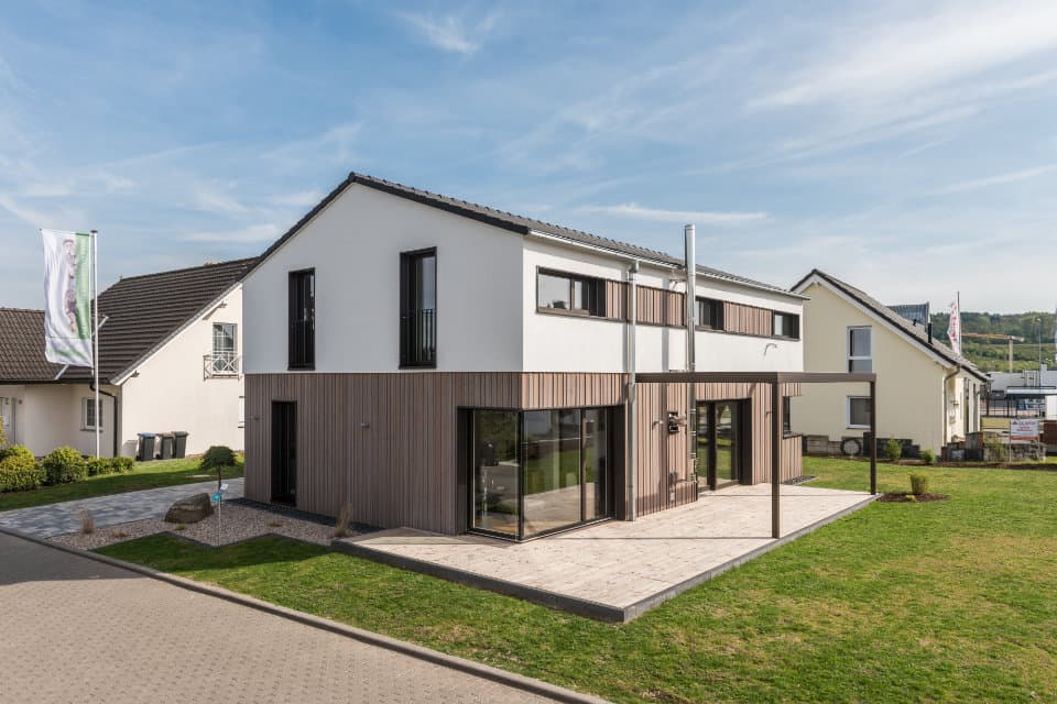 Musterhaus Frammelsberger Holzhaus im Musterhauszentrum Mülheim-Kärlich